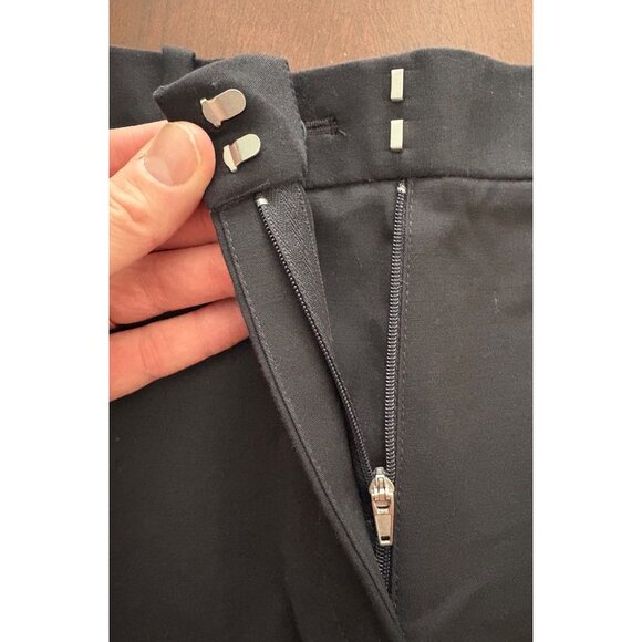 Gap NWT Tailored Stretch Classic Career Shorts in Black Size 8 Tall - Picture 4 of 12